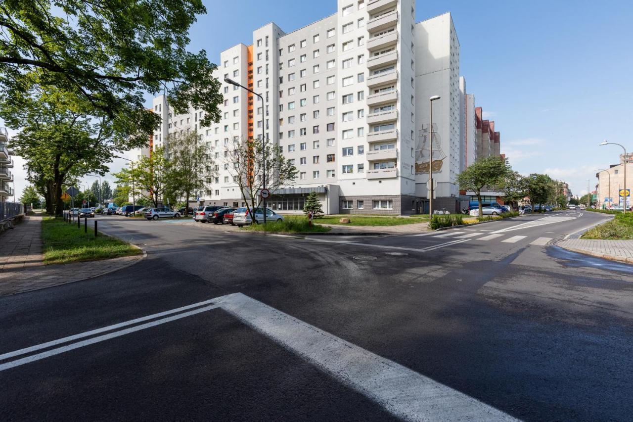 Apartament Z Widokiem Na Port Swinoujscie By Noclegi Renters Екстериор снимка